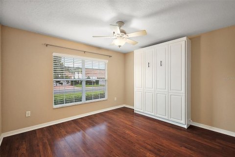 Casa en venta en Oxford, Florida, 3 dormitorios, 147.9 m2 № 1801323 - foto 23