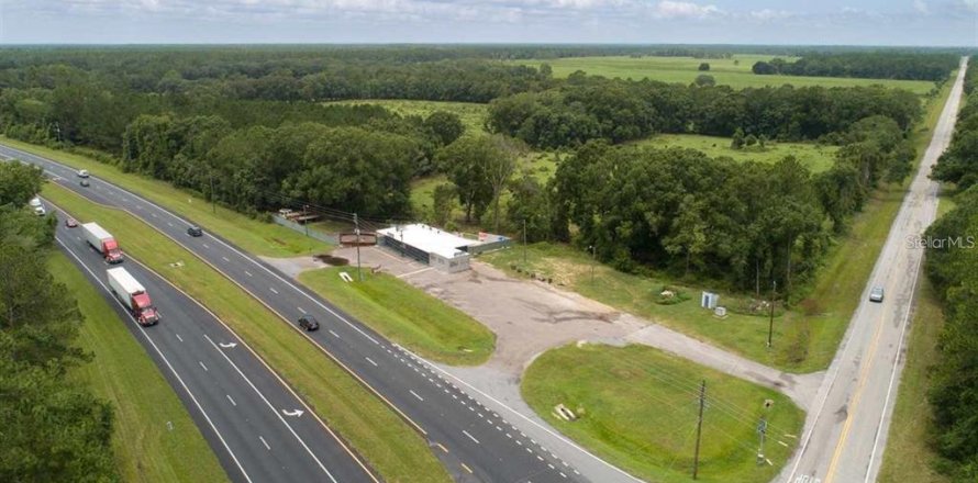 Propiedad comercial en Waldo, Florida 189.99 m2 № 1802879