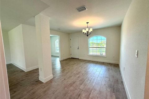 Villa ou maison à vendre à Port Charlotte, Floride: 3 chambres, 186.73 m2 № 2197365 - photo 4
