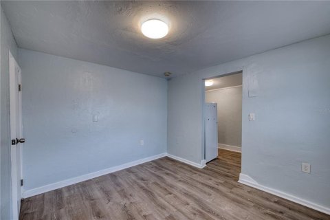 Commercial property in Bradenton, Florida 8 bedrooms, 321.07 sq.m. № 2134199 - photo 17