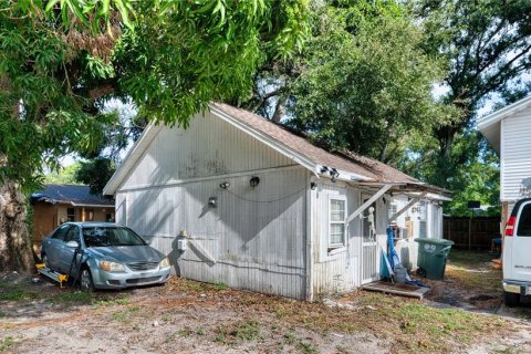 Commercial property in Bradenton, Florida 8 bedrooms, 321.07 sq.m. № 2134199 - photo 5