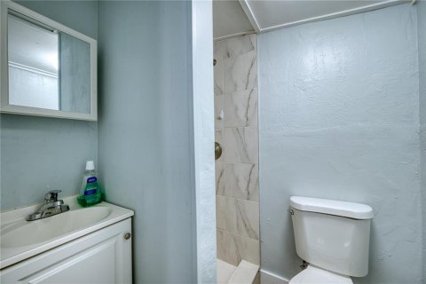 Commercial property in Bradenton, Florida 8 bedrooms, 321.07 sq.m. № 2134199 - photo 23