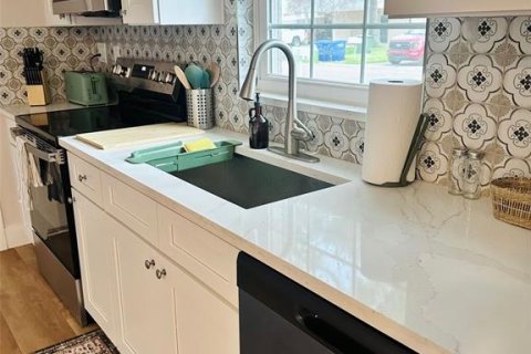Купить коммерческую недвижимость в Тампа, Флорида 4 спальни, 134.71м2, № 2229229 - фото 14
