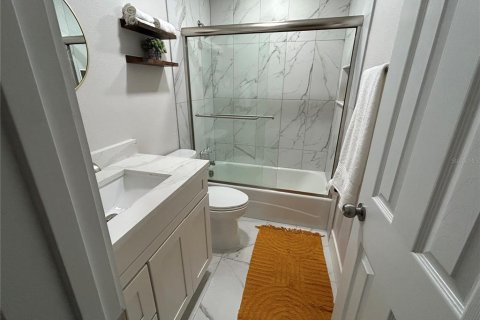 Купить коммерческую недвижимость в Тампа, Флорида 4 спальни, 134.71м2, № 2229229 - фото 28