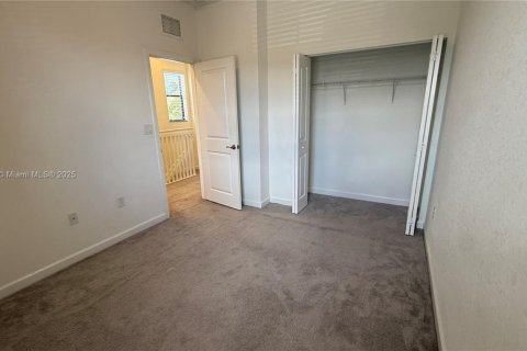 Купить таунхаус в Хомстед, Флорида 3 спальни, 130.34м2, № 1948168 - фото 15