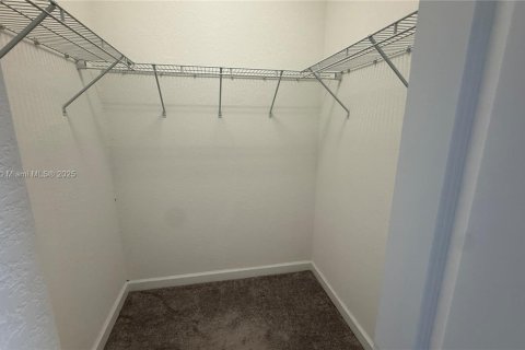 Купить таунхаус в Хомстед, Флорида 3 спальни, 130.34м2, № 1948168 - фото 18