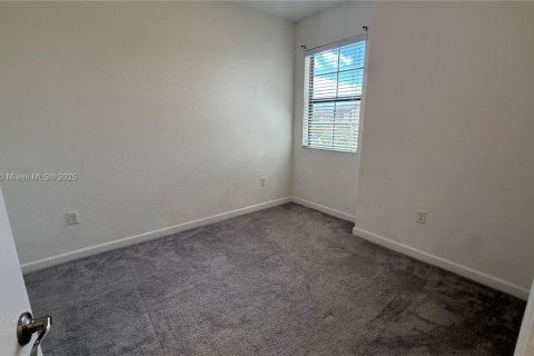 Купить таунхаус в Хомстед, Флорида 3 спальни, 130.34м2, № 1948168 - фото 14