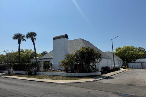 Condominio en venta en New Port Richey, Florida, 1 dormitorio, 57.97 m2 № 2148498 - foto 19