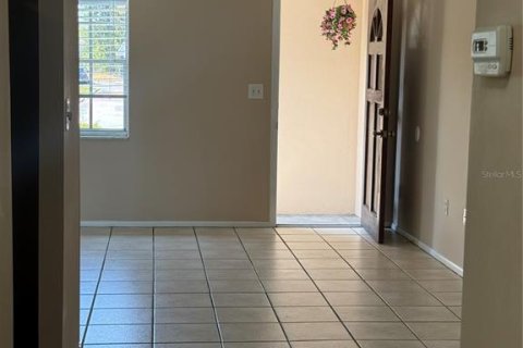 Condominio en venta en New Port Richey, Florida, 1 dormitorio, 57.97 m2 № 2148498 - foto 14