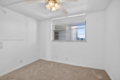 Condominio en venta en Davie, Florida, 2 dormitorios, 102.19 m2 № 2066901 - foto 24