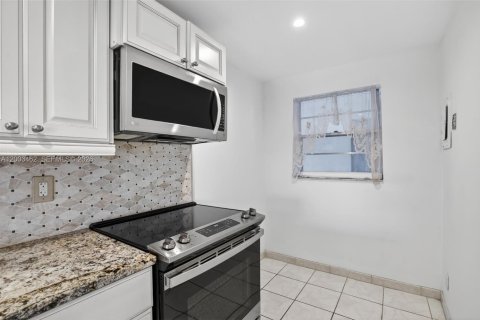 Condominio en venta en Davie, Florida, 2 dormitorios, 102.19 m2 № 2066901 - foto 6