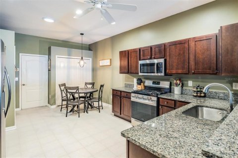 Casa en venta en Land O' Lakes, Florida, 3 dormitorios, 151.06 m2 № 1827389 - foto 7