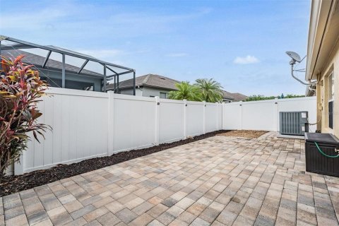Casa en venta en Land O' Lakes, Florida, 3 dormitorios, 151.06 m2 № 1827389 - foto 24