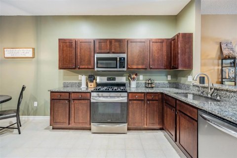 Casa en venta en Land O' Lakes, Florida, 3 dormitorios, 151.06 m2 № 1827389 - foto 6