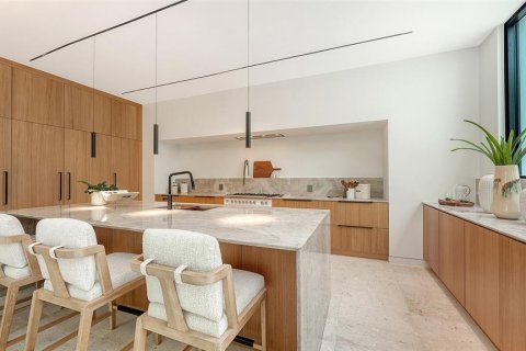Купить виллу или дом в Сарасота, Флорида 4 комнаты, 353.86м2, № 2149428 - фото 28