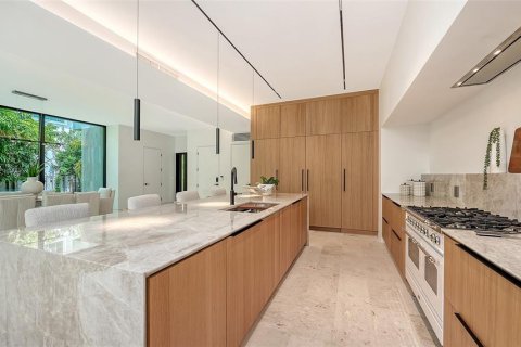 Купить виллу или дом в Сарасота, Флорида 4 комнаты, 353.86м2, № 2149428 - фото 29
