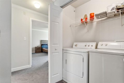 Condo in Tampa, Florida, 2 bedrooms  № 1534589 - photo 9