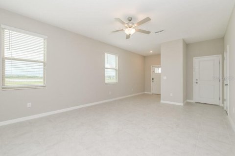 Touwnhouse à louer à Lutz, Floride: 2 chambres, 140.56 m2 № 2408094 - photo 4