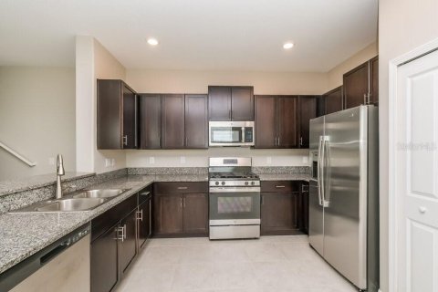 Touwnhouse à louer à Lutz, Floride: 2 chambres, 140.56 m2 № 2408094 - photo 8