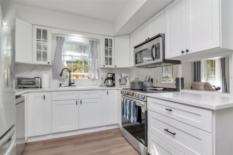 Casa en venta en Oldsmar, Florida, 3 dormitorios, 118.91 m2 № 2196008 - foto 19