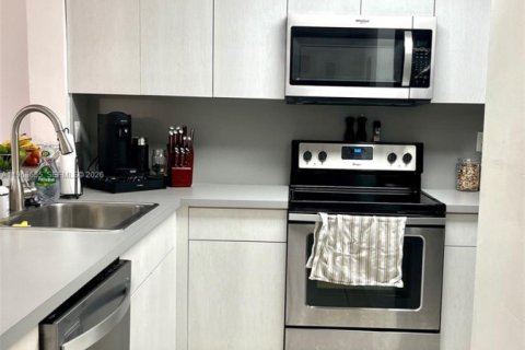 Condominio en venta en Miami, Florida, 2 dormitorios, 89 m2 № 2031700 - foto 11