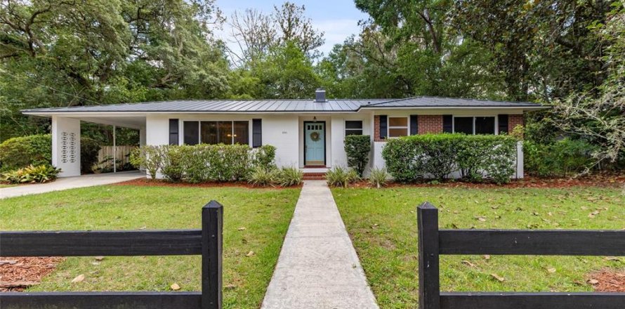 Villa ou maison à Gainesville, Floride 3 chambres, 125.7 m2 № 1770102