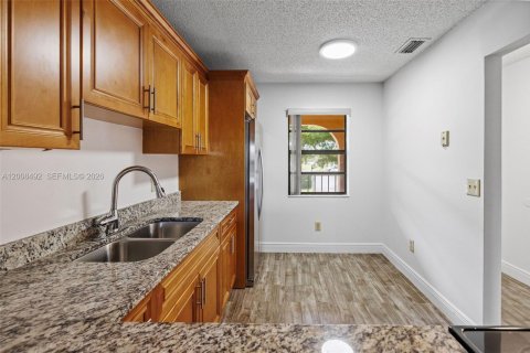 Copropriété à vendre à West Palm Beach, Floride: 2 chambres, 97.92 m2 № 2074857 - photo 8