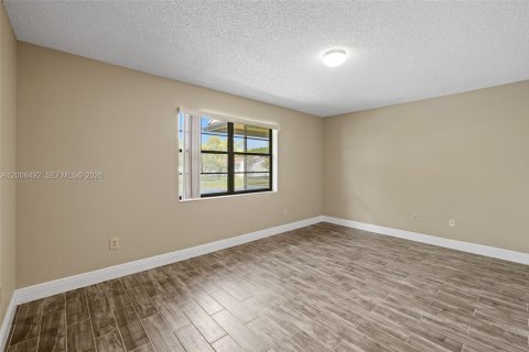 Copropriété à vendre à West Palm Beach, Floride: 2 chambres, 97.92 m2 № 2074857 - photo 30