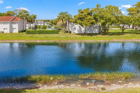Copropriété à vendre à West Palm Beach, Floride: 2 chambres, 97.92 m2 № 2074857 - photo 22