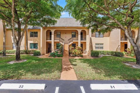 Copropriété à vendre à West Palm Beach, Floride: 2 chambres, 97.92 m2 № 2074857 - photo 2