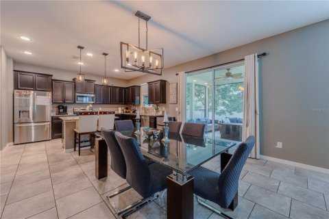 Villa ou maison à vendre à Eustis, Floride: 5 chambres, 255.02 m2 № 1825386 - photo 10
