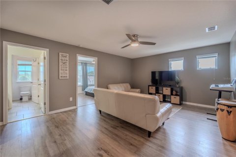 Villa ou maison à vendre à Eustis, Floride: 5 chambres, 255.02 m2 № 1825386 - photo 17