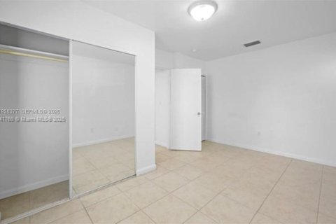 Appartement à louer à Miami, Floride: 1 chambre № 1995999 - photo 9