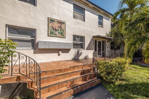 Appartement à louer à Miami, Floride: 1 chambre № 1995999 - photo 3