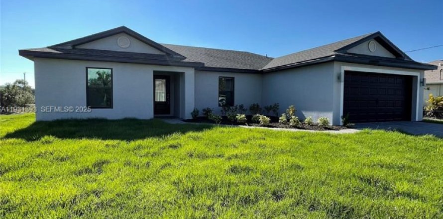 Villa ou maison à Fort Myers, Floride 3 chambres, 135.73 m2 № 2034654