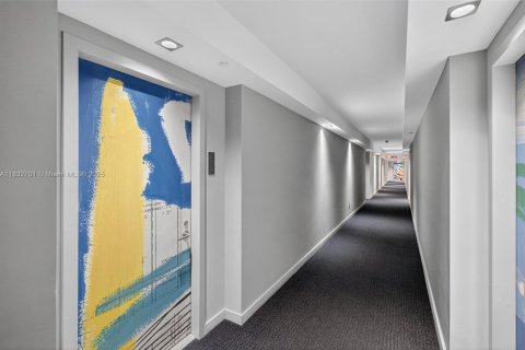 Condo in Miami, Florida  № 1814429 - photo 28
