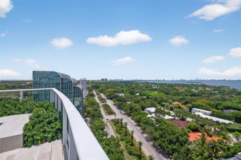 Condo in Miami, Florida  № 1814429 - photo 30