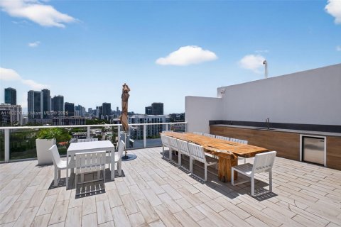 Condo in Miami, Florida  № 1814429 - photo 20