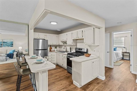 Condominio en venta en Saint Petersburg, Florida, 1 dormitorio, 78.04 m2 № 1825389 - foto 18