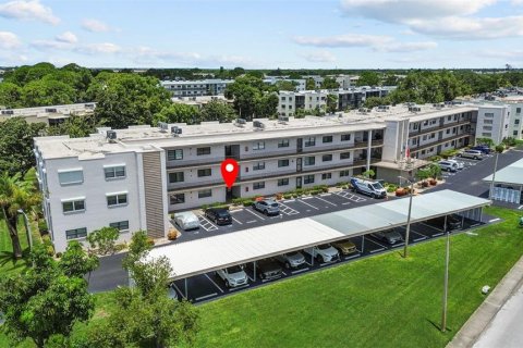 Condominio en venta en Saint Petersburg, Florida, 1 dormitorio, 78.04 m2 № 1825389 - foto 28