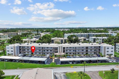 Condominio en venta en Saint Petersburg, Florida, 1 dormitorio, 78.04 m2 № 1825389 - foto 26