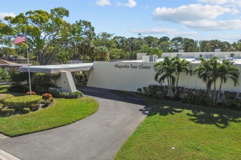 Condominio en venta en Saint Petersburg, Florida, 1 dormitorio, 78.04 m2 № 1825389 - foto 29