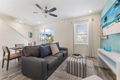 Touwnhouse à louer à Kissimmee, Floride: 4 chambres, 159.7 m2 № 2407038 - photo 9