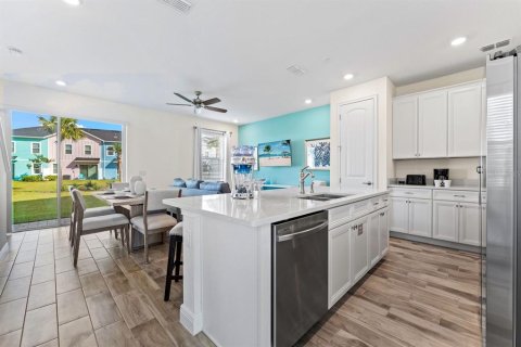 Touwnhouse à louer à Kissimmee, Floride: 4 chambres, 159.7 m2 № 2407038 - photo 4