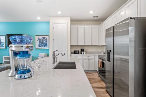 Touwnhouse à louer à Kissimmee, Floride: 4 chambres, 159.7 m2 № 2407038 - photo 5