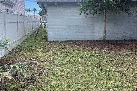 House in Sarasota, Florida 1 bedroom, 55.74 sq.m. № 1910009 - photo 8