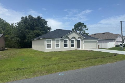 House in Kissimmee, Florida 4 bedrooms, 193.98 sq.m. № 2220571 - photo 4