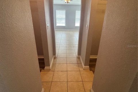 House in Kissimmee, Florida 4 bedrooms, 193.98 sq.m. № 2220571 - photo 26