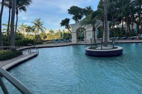 Condo in Aventura, Florida, 2 bedrooms  № 1867372 - photo 5
