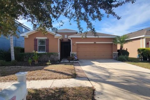 House in Ruskin, Florida 3 bedrooms, 148.46 sq.m. № 2368897